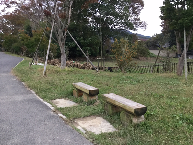 栃本親水公園の台風被害状況～なぎ倒された柵など